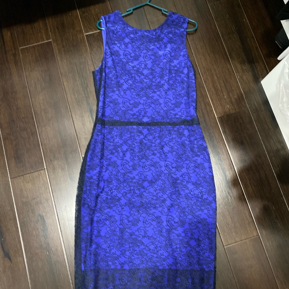 Vera want blue and black lace dress size us 10